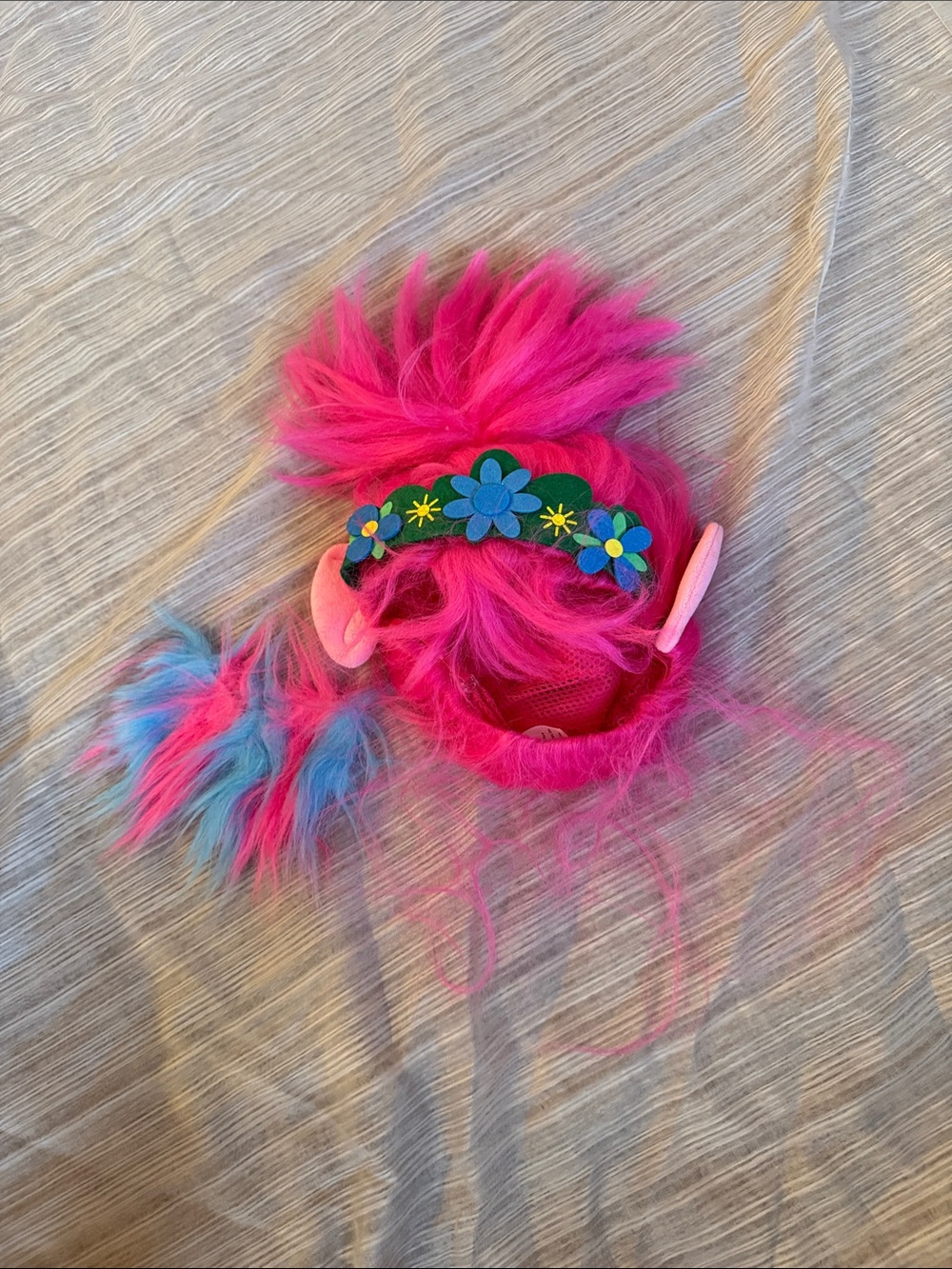 DreamWorks Trolls World Tour Pink and Blue Fuzzy Accessory